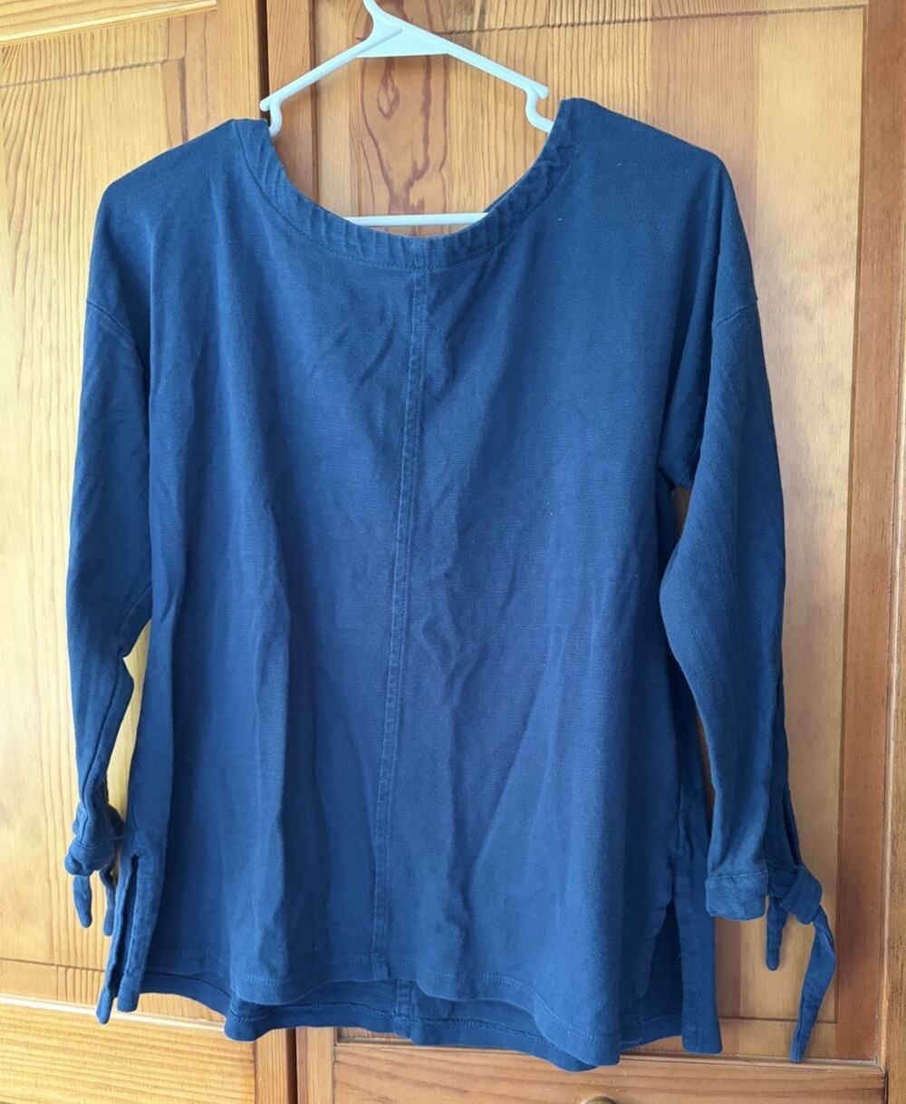 Loft Women’s Top Blue 3/4 Sleeve Tie Detail Size M